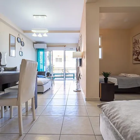 Apartment Fly *