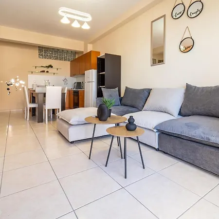 Fly Apartment Kavala